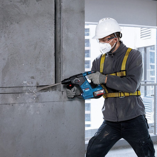 Акумуляторний перфоратор Bosch GBH 187-Li Professional, патрон SDS-Plus, 2 акб GBA 18V 5 Ah і з/п GAL 1880 CV, у кейсі