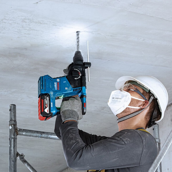 Акумуляторний перфоратор Bosch GBH 187-Li Professional, патрон SDS-Plus, 2 акб GBA 18V 5 Ah і з/п GAL 1880 CV, у кейсі