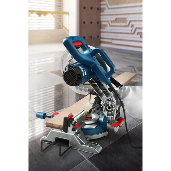 Торцювальна пила Bosch GCM 216 Professional